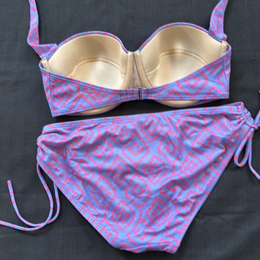 Victoria’s Secret Purple and‎ Pink Patterned Bikini Set size 36D/medium bottom - Picture 6 of 6